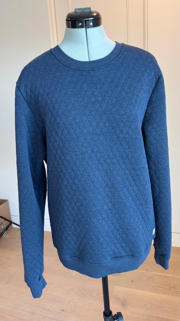 Marine Layer Corbet Diamond Quilted Crewneck Sweatshirt – Navy